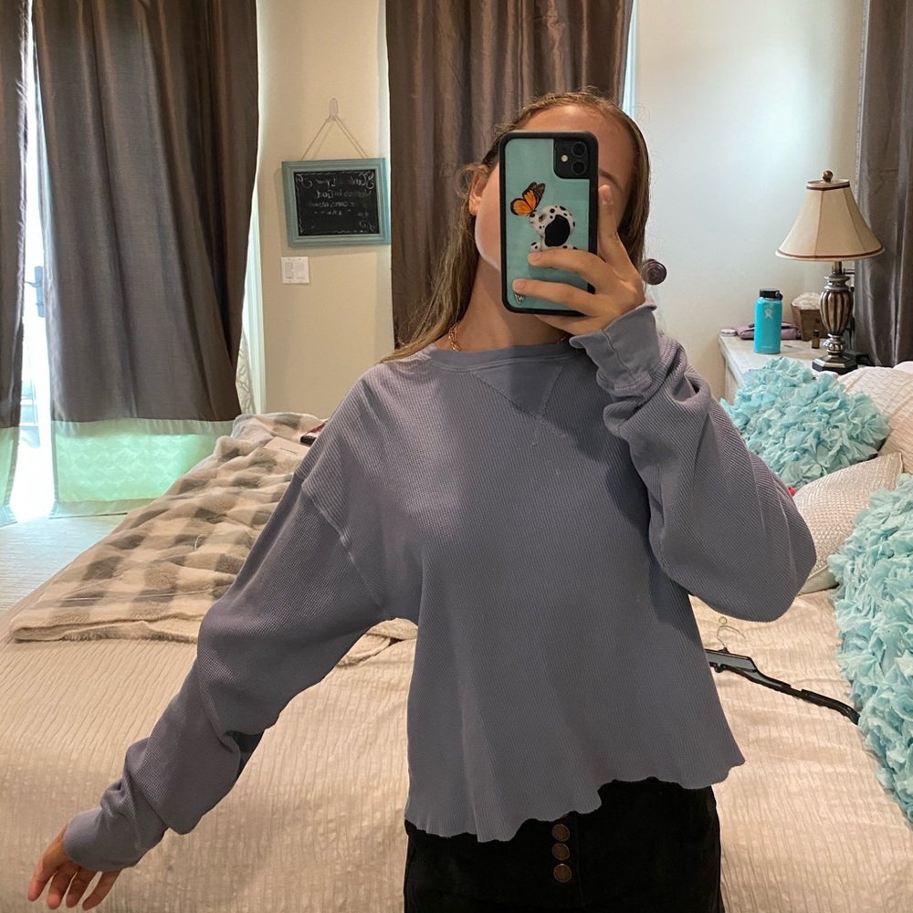 pullover - Picture 2 of 2